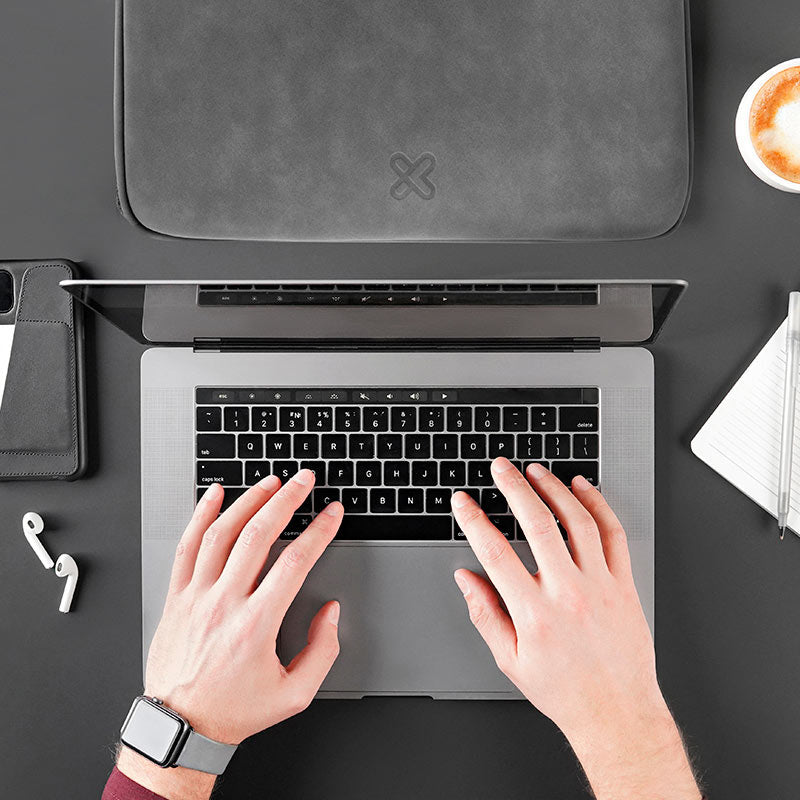 Funda Maletín 15,6”  KNS-220GR  Hasta 15,6 Exterior de suave textura Klip Xtreme