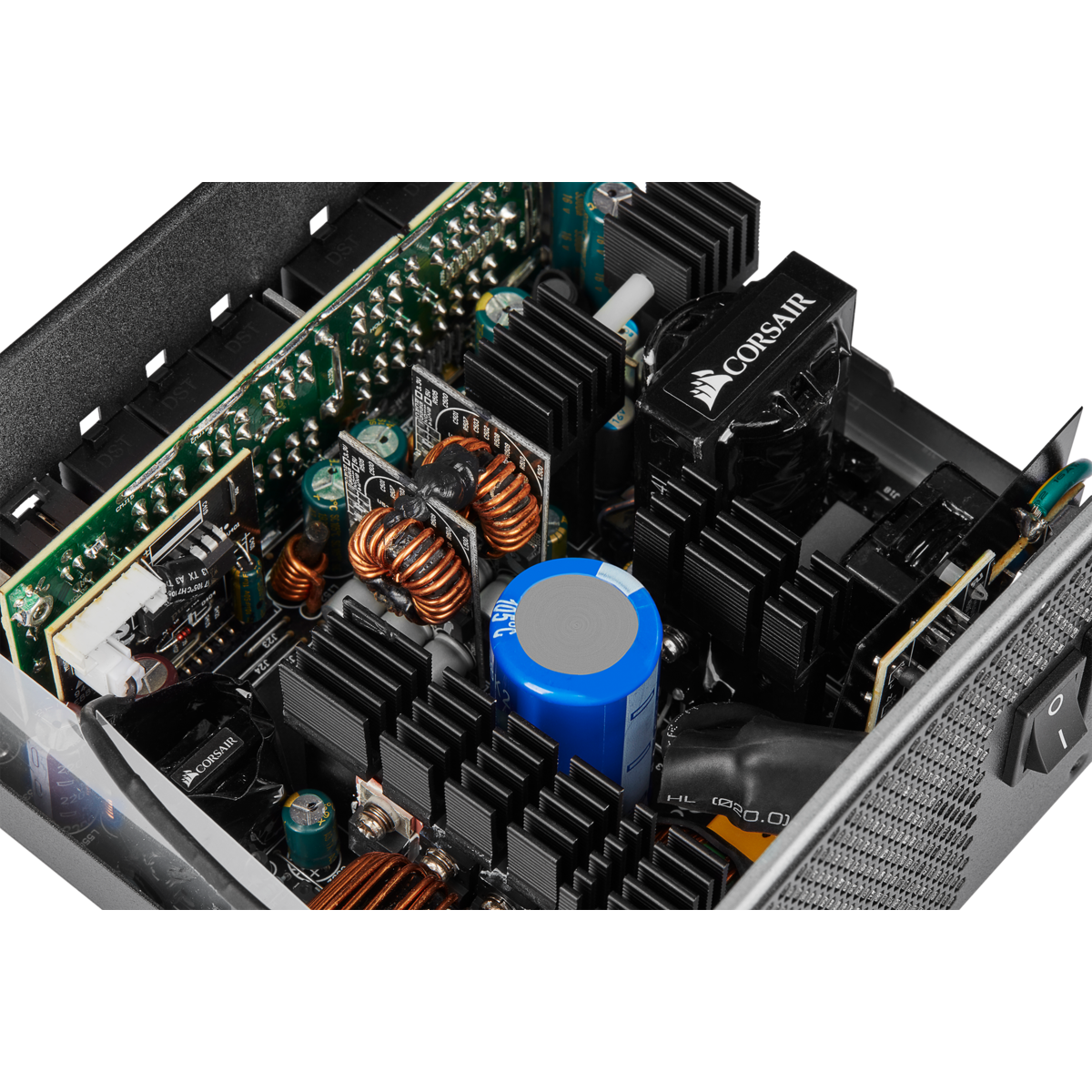 FUENTE DE PODER CORSAIR CX550F RGB 550W CX SERIES 80 PLUS BRONZE Modular