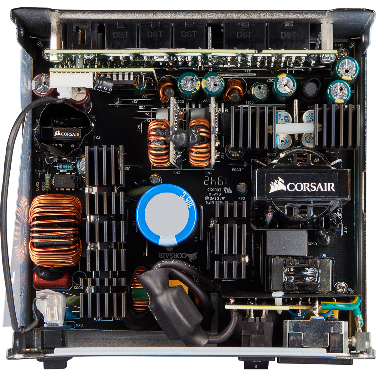 FUENTE DE PODER CORSAIR CX550F RGB 550W CX SERIES 80 PLUS BRONZE Modular